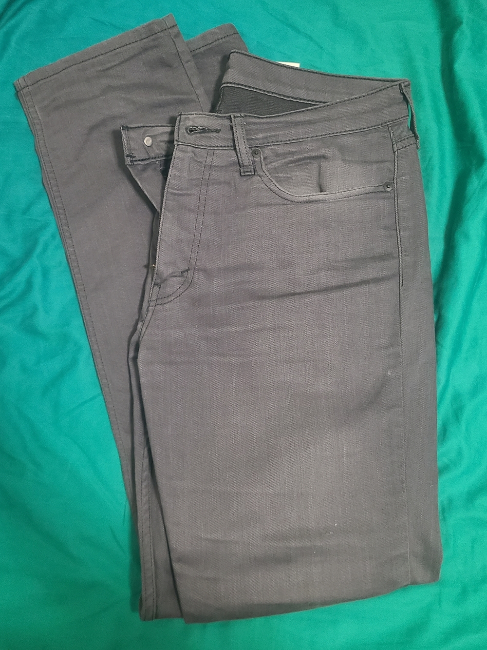 Levi's Men's Slim Jeans in Dark Gray